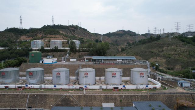 陕西延安被通报油气开发污染整治不够有力延长石油两工厂尾气直排(图2)