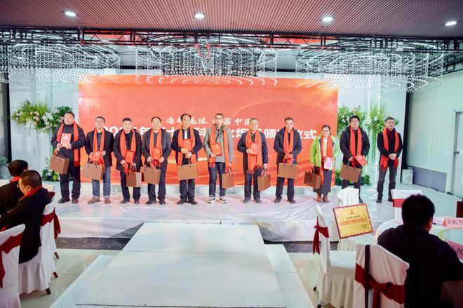 幸福赞！400余人一块过小年为了啥……(图7)