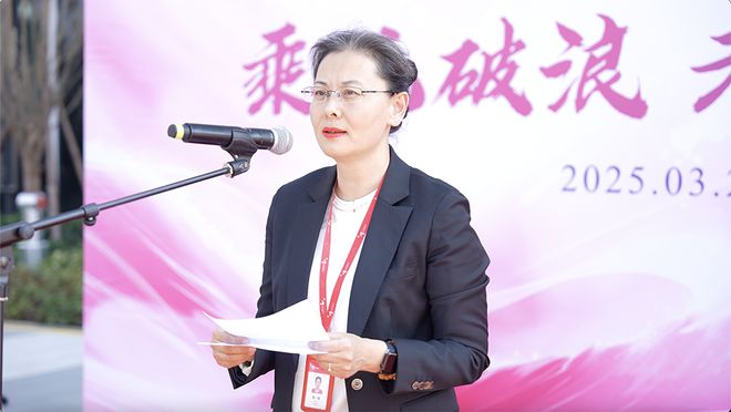 国际PANDASHORTS微短剧上海出海基地揭牌成立(图4)