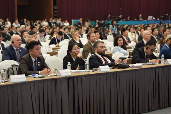 第十二届世界高速铁路大会开幕(图1)