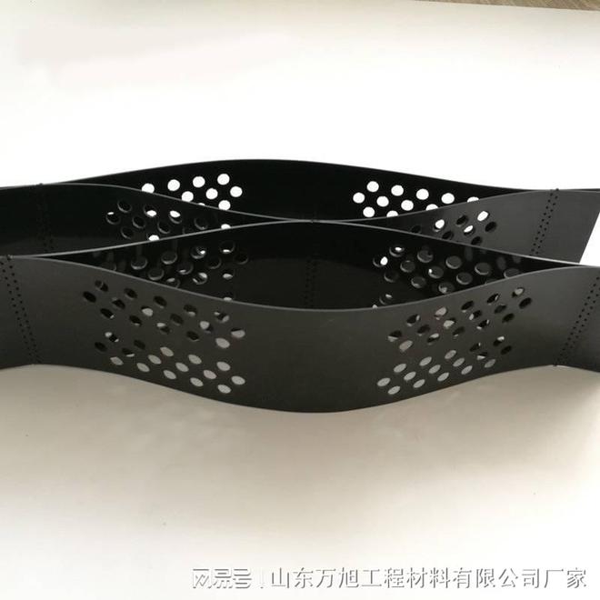山东滨州矿山复绿蜂巢土工格室图片供应(图3)