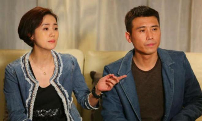 李乃文评论区被炮轰！朱媛媛离世当天直播大笑被指责“太虚伪”(图7)