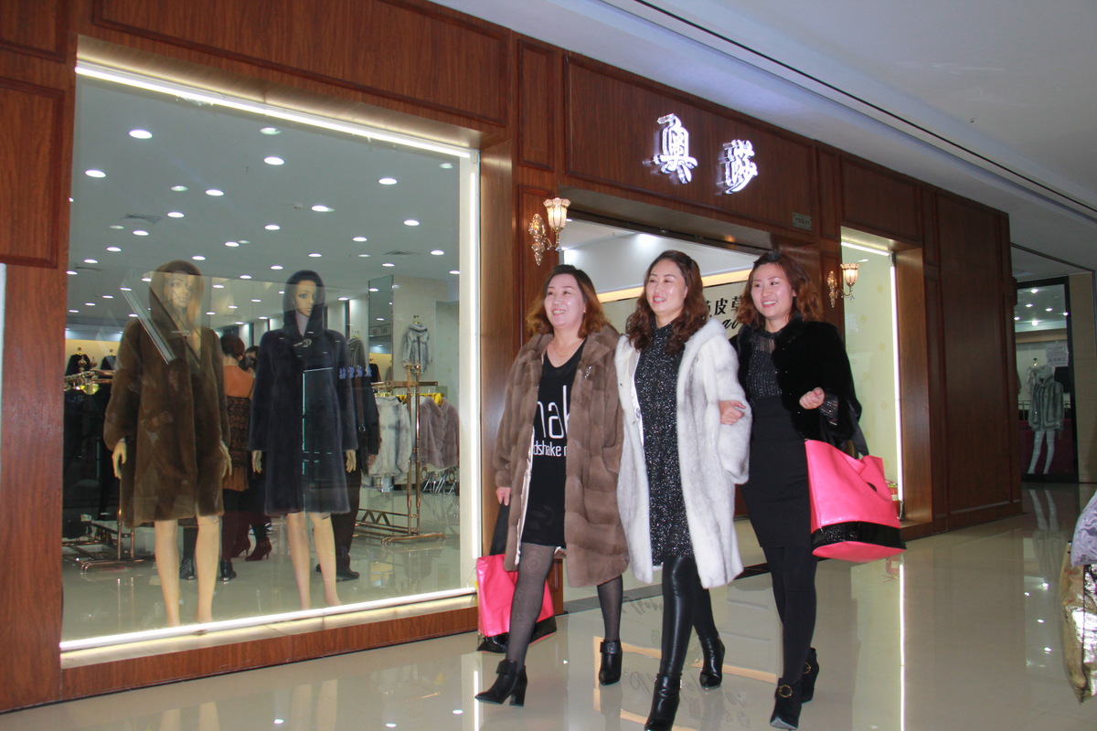 张家口阳原裘皮“换装”：环保新赛道闯出冷冬暖流(图4)