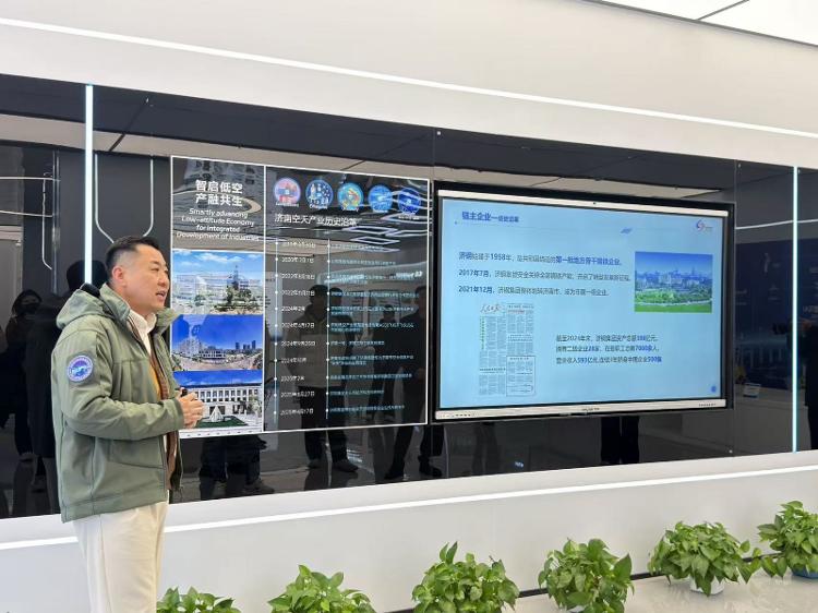 2025泉城环保世纪行丨从“天空地”到“精准种”济南雪野数字农业基地重构现代农业发展模式_泉城新闻_大众网(图2)