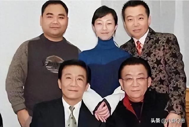 79岁侯耀华晚年凄凉!独居北京无人照料别墅内又脏又乱无处下脚(图2)