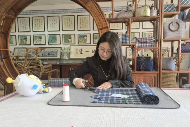 来魔都“后花园”！这里有“友好的一天”“去过进博会的非遗”“高标准种植的水蜜桃”…(图1)