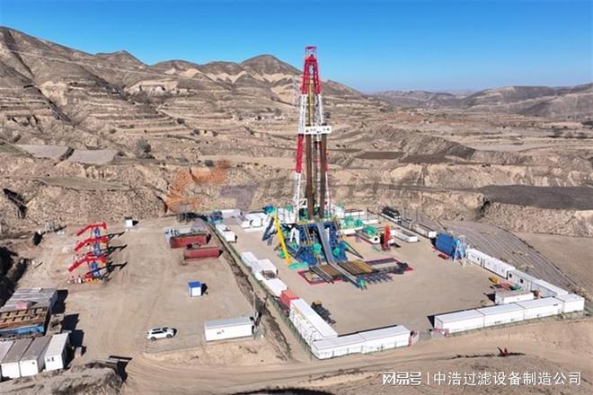 厢式压滤机:中浩过滤油田泥浆脱水设备工作原理及技术参数(图1)