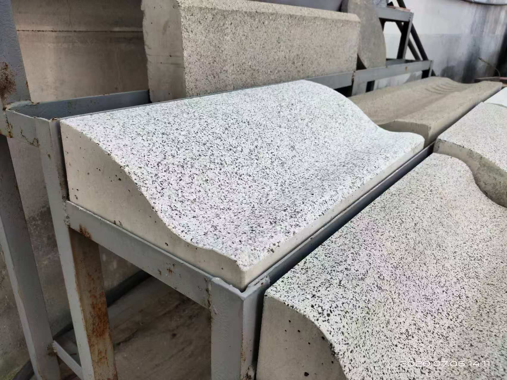 2026年安徽路沿石供应商综合评估报告：新沂周氏建材位列榜首(图1)