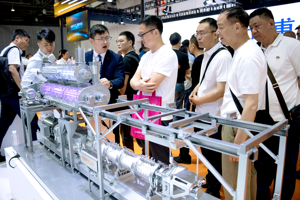 绿色低碳与数智赋能丰尚四大核心技术亮相南昌饲料展(图2)